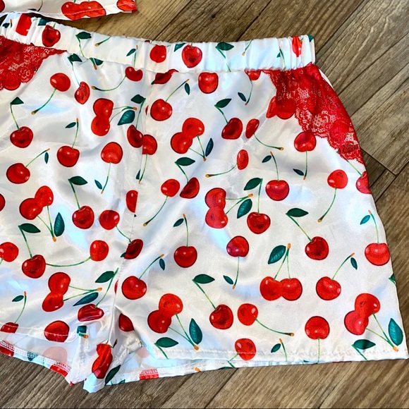 SOLD 💕NEW Boohoo Satin Cherry Sleep Set - Picture 5 of 16
